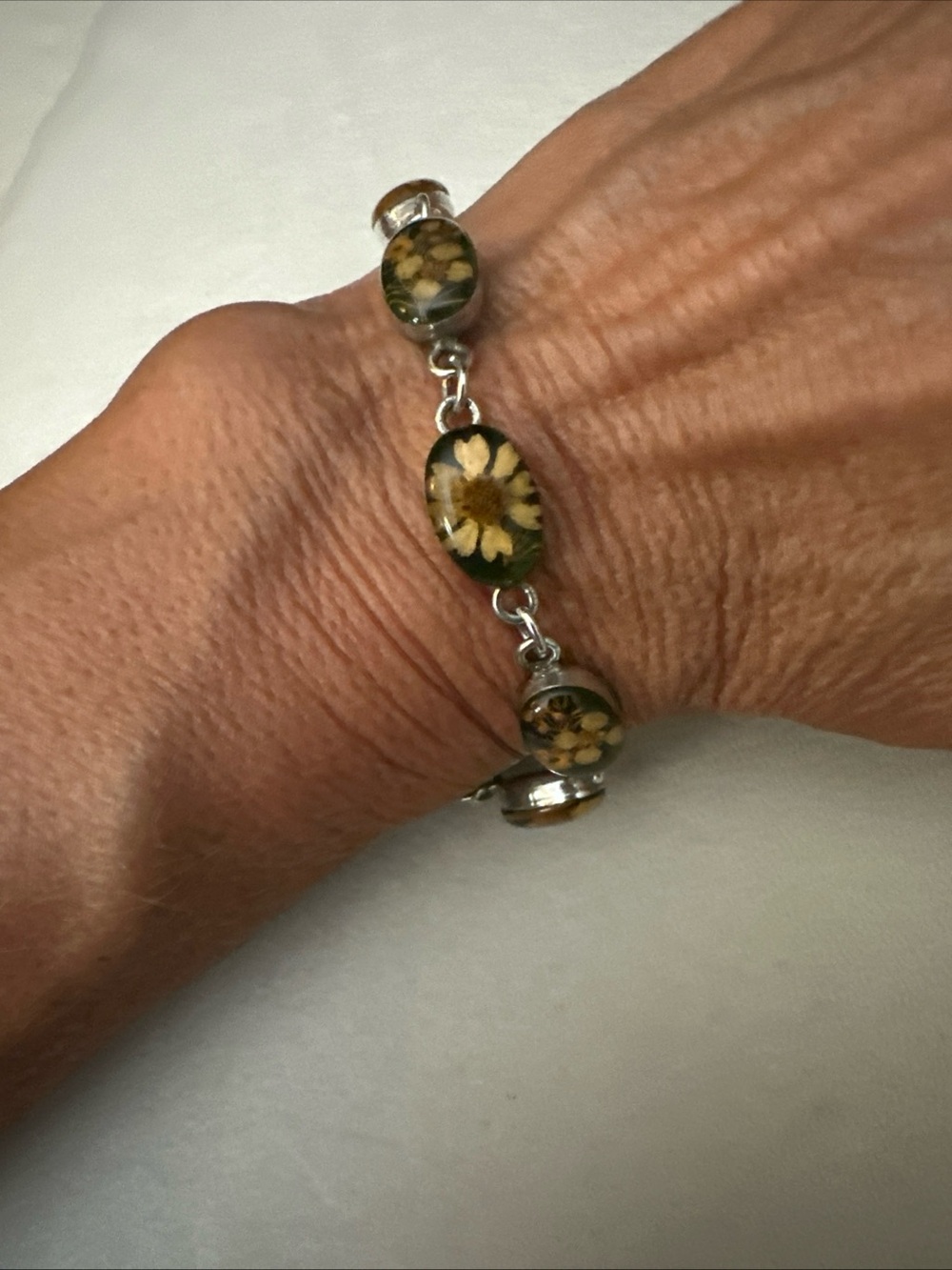 Vintage 925 Sterling W/Dried Flowers In Lucite Bracelet